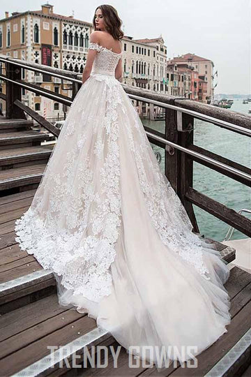 Off-the-shoulder Lace Appliques A-line Wedding Gown TWA2322